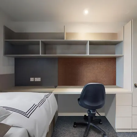 Chapter Ealing: Studio Apartments with Tube Station Access London Exterior photo